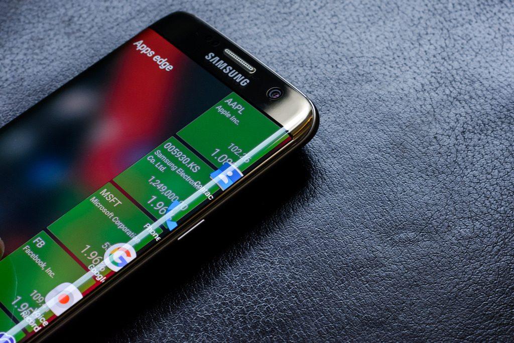 Samsung set to release newest of its Galaxy series – The Lode