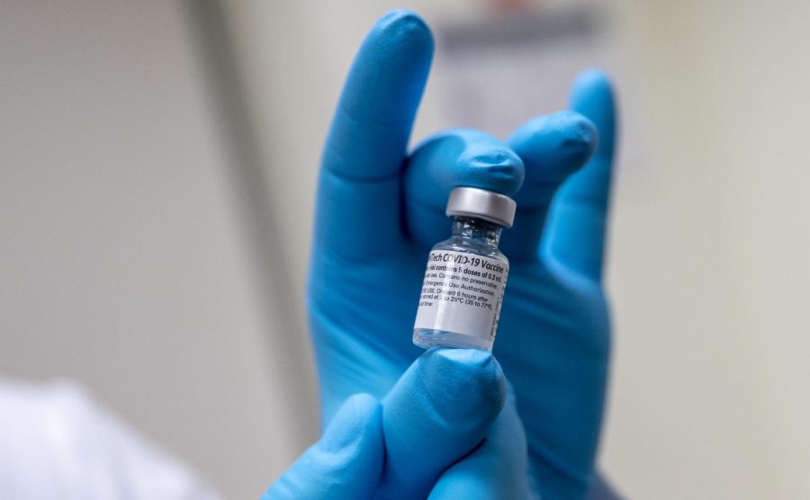 Michigan Tech will be offering two COVID-19 vaccine clinics in the upcoming months. 